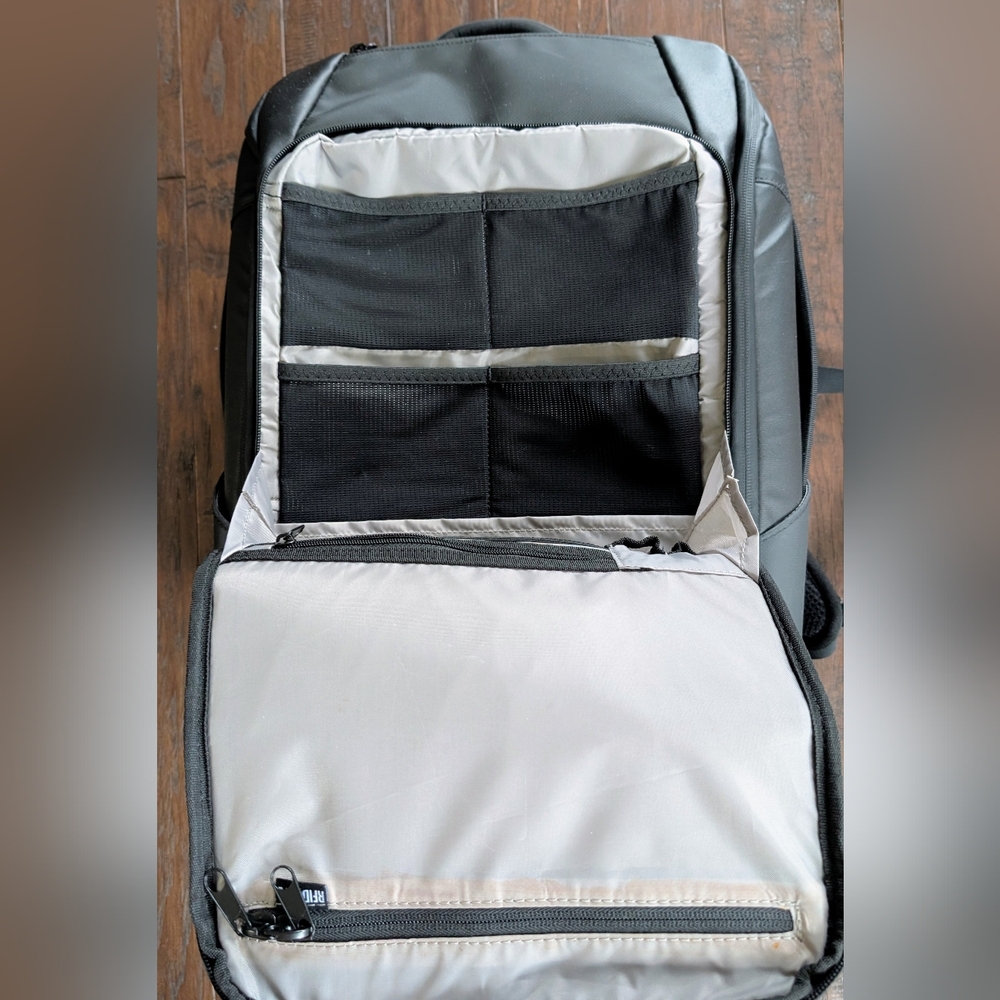 Nomatic Travel Pack 20L Expands to 30L Backpack - Picture 2 of 16